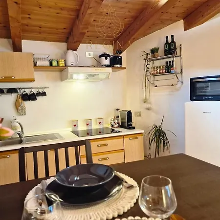 Boutique With Wifi E Small Garden Milano