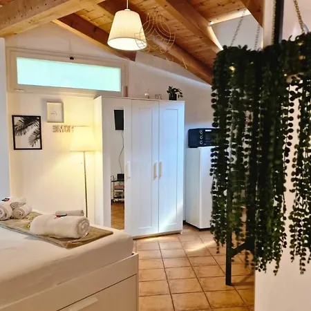 Appartement Boutique With Wifi E Small Garden Milaan